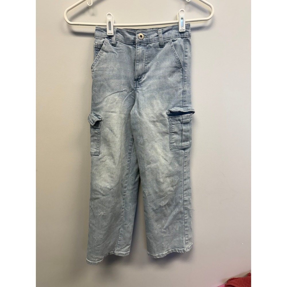 YMI Girl Light Wash Bow Print Cargo Jeans Blue Denim Utility Pants Size 8 - Picture 1 of 5
